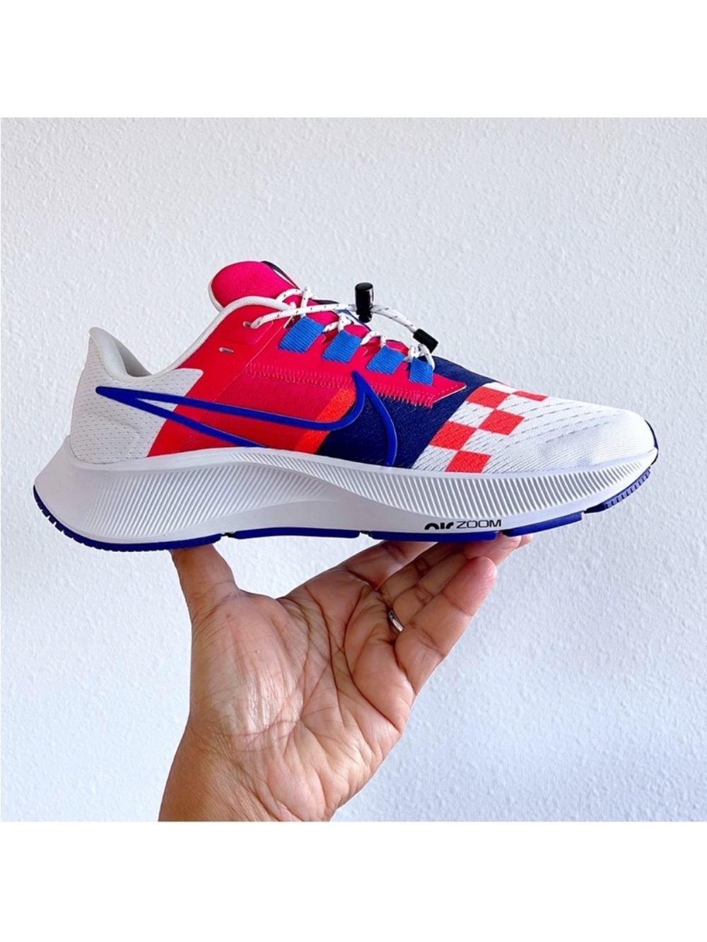Nike Air Zoom Pegasus 38 Custom BY YOU Nike iD Running Shoes 6.5 men / 8 Women
